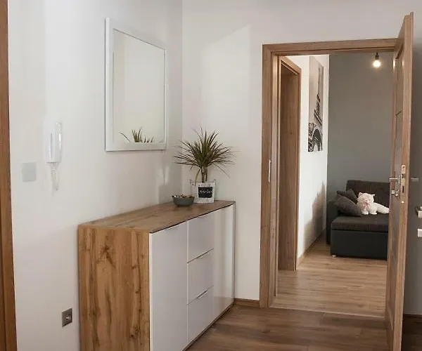 Casa De Rosa דירה זאטור